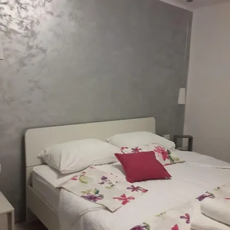 Studio Pataj Appartement *